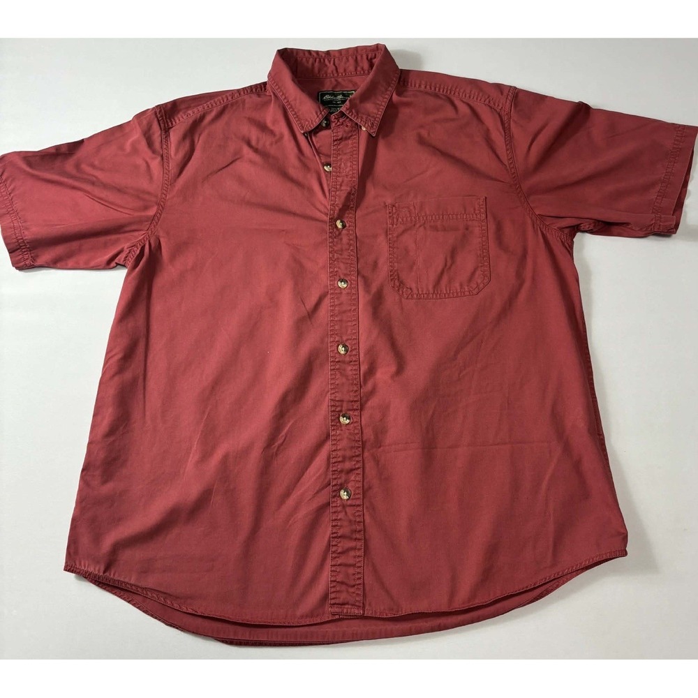 VINTAGE Eddie Bauer Men's Red Cotton Short Sleeve Button Up